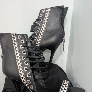 Paper Fox Kit Black and White Heels